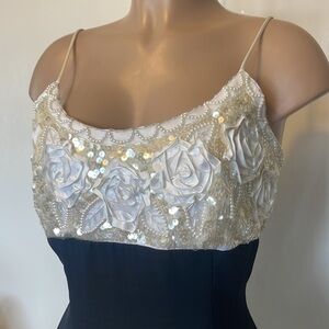 JESSICA McCLINTOCK -GUNNE sax. Black and  white size 11/12” womens A-Line DRESS